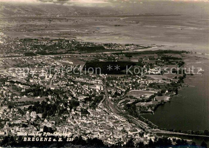 Bregenz Vorarlberg Panorama Blick von der Pfaenderspitze Bodensee Alpen