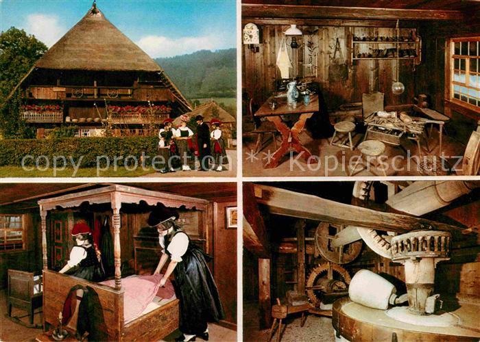 Gutach Schwarzwald Schwarzwaelder Freilichtmuseum Vogtsbauernhof im Gutachtal