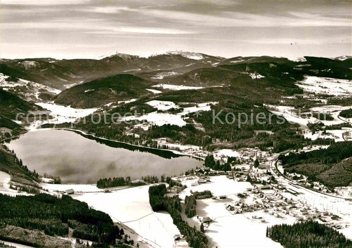 Titisee-Neustadt Fliegeraufnahme mit See