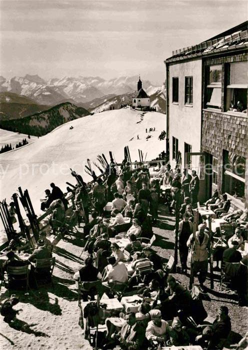 Rottach-Egern Wallbergbahn Berghotel mit Wallbergkapelle Karwendelgebirge Zugspi