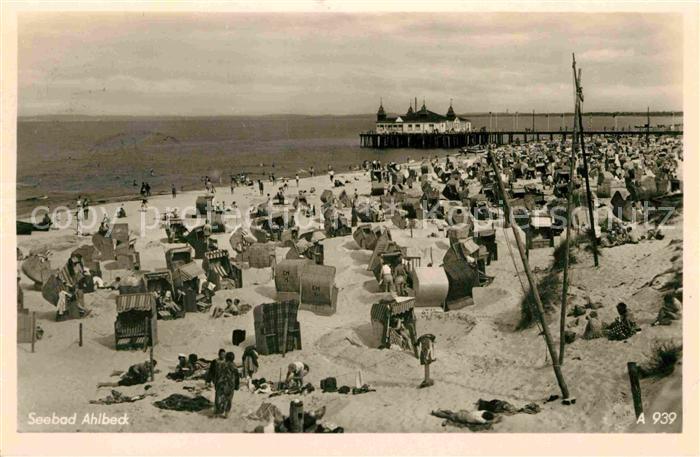 Ahlbeck Ostseebad Strand und Seebruecke