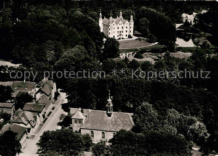 Ahrensburg Fliegeraufnahme Schloss und Kirche