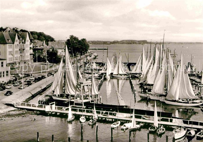 KIEL CITY Yachtklubhafen