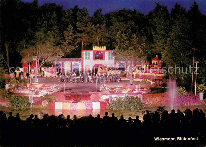 Wiesmoor Bluetenfest Freilichtbuehne Theater Nachtaufnahme