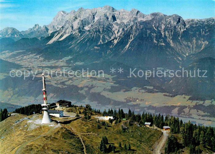 Haus Ennstal Seilbahn auf den Hauser Kaibling gegen Bischofsmuetze und Hohen Dac