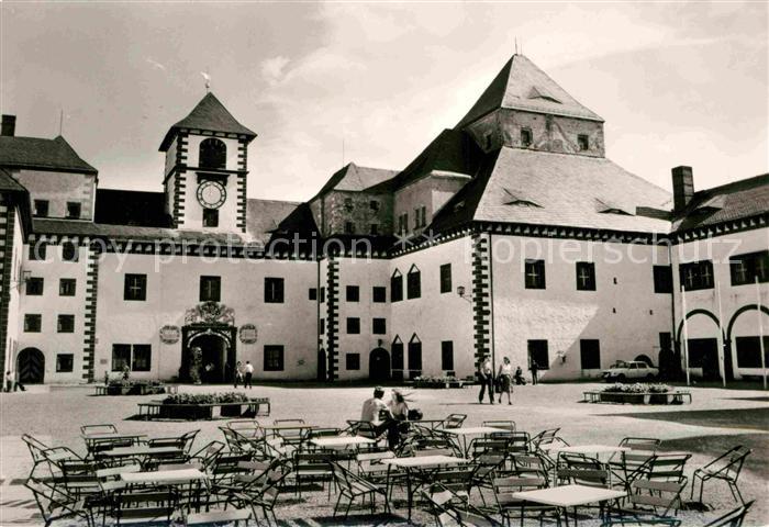 Augustusburg Schloss Innenhof Hasenhaus Suedportal