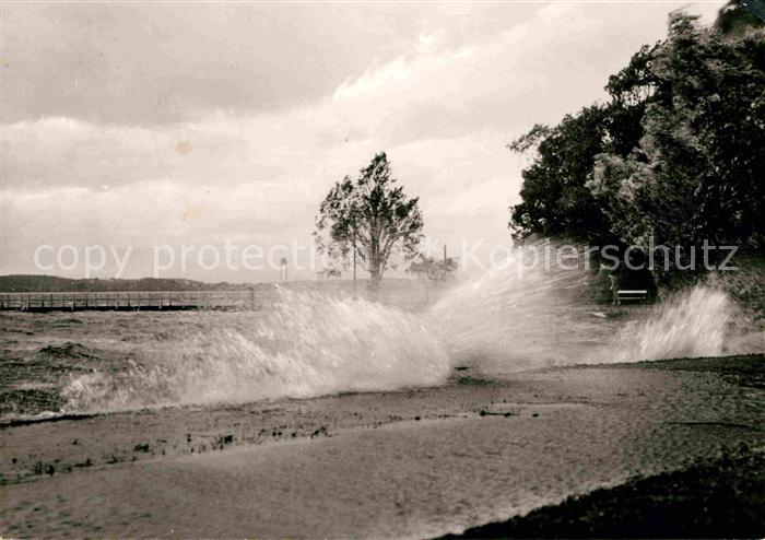 Waren Mueritz Die Mueritz bei Sturm Mecklenburgische Seenplatte