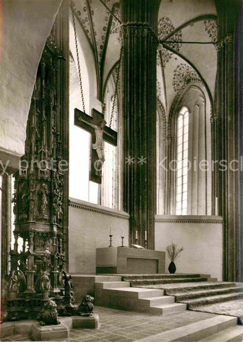 LueBECK CITY Marienkirche Altar Kruzifix Sakramentshaus
