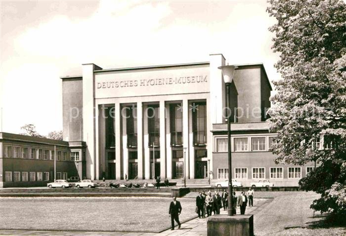 DRESDEN Elbe Deutsches Hygiene Museum der DDR