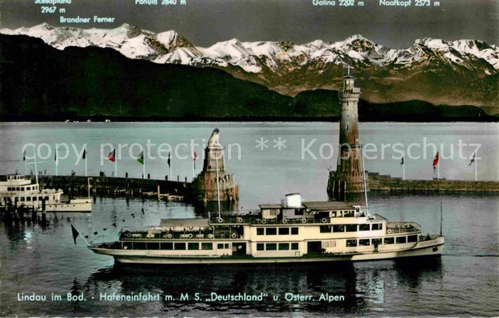 Motorschiffe M.S. Deutschland Lindau Bodensee Hafeneinfahrt