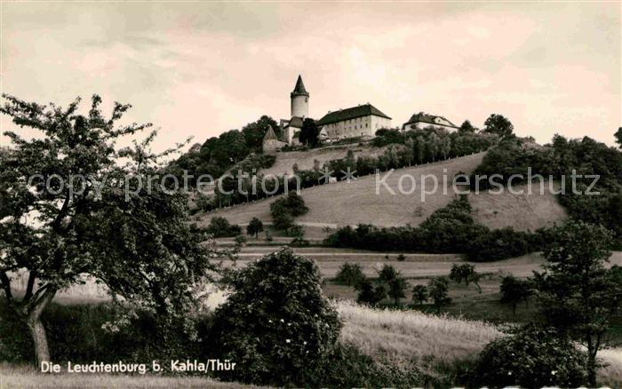 Kahla Thueringen Panorama mit Blick zur Leuchtenburg