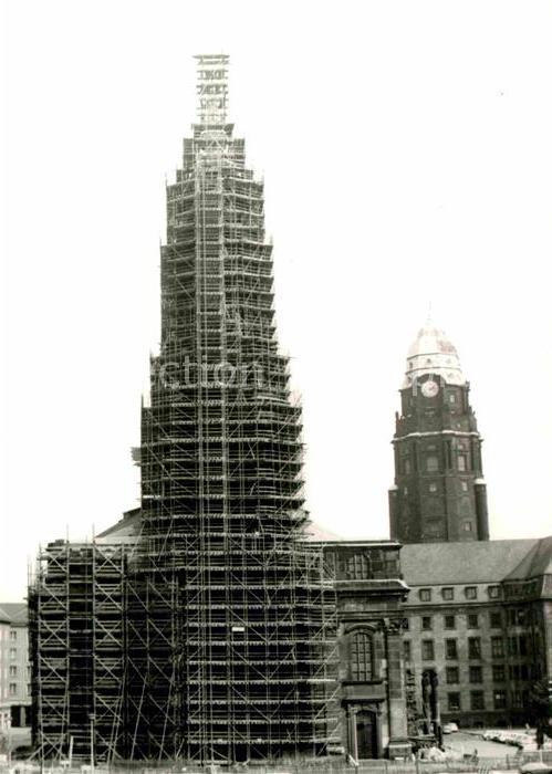 DRESDEN Elbe Restauration der Kreuzkirche