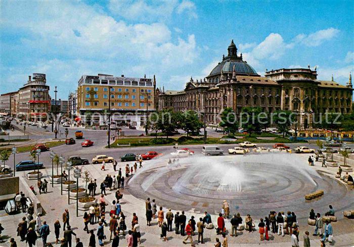 Muenchen Bayern Karlsplatz Stachus Justizpalast