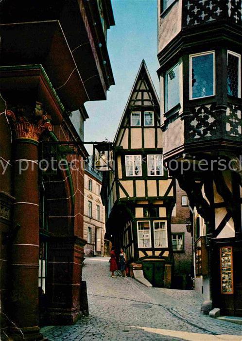 BERNKASTEL-KUES Berncastel Rheinland-Pfalz Beim Spitzhaeuschen Fachwerk