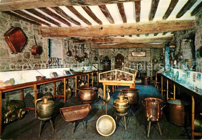 Villedieu-les-Poeles Artisanat du cuivre