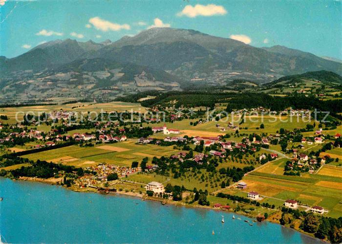 Seeboden Millstaettersee mit Reisseckgruppe und Gmeineck Fliegeraufnahme