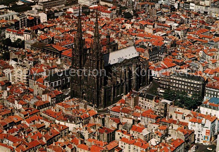 Clermont Ferrand Puy de Dome Cathedrale vue aerienne