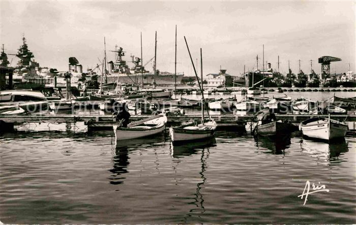 Toulon Var Le Port Cote d_Azur