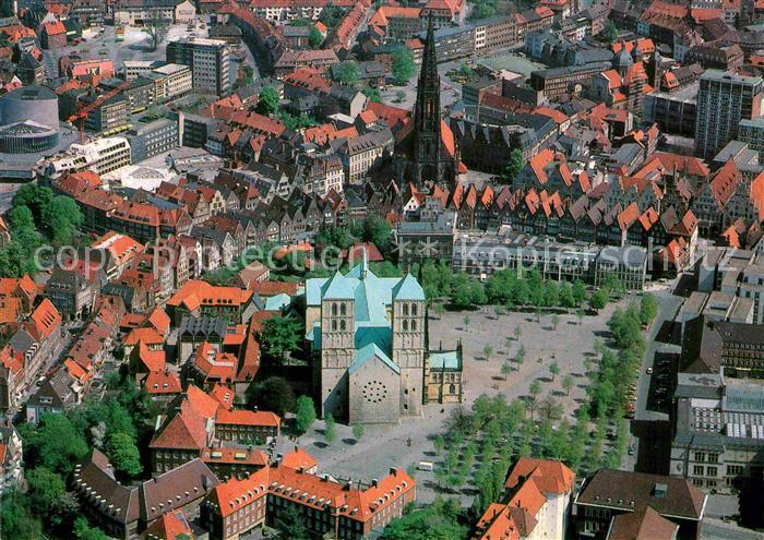 Muenster Westfalen Innenstadt mit Dom und St Lamberti Kirche Fliegeraufnahme