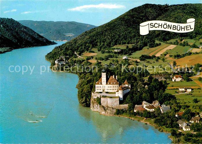 Schoenbuehel-Aggsbach Schloss auf Felsen ueber der Donau Fliegeraufnahme