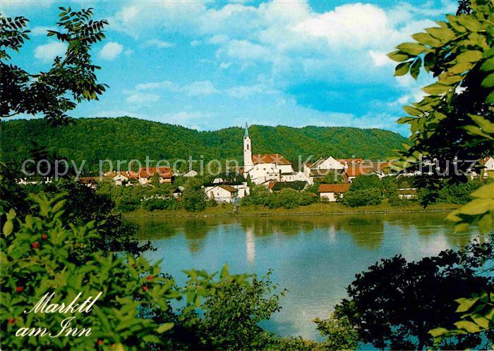 Marktl Inn Teilansicht mit Kirche