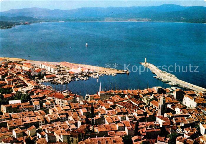 Saint Tropez Var Le Port Vue panoramique aerienne vers les Maures