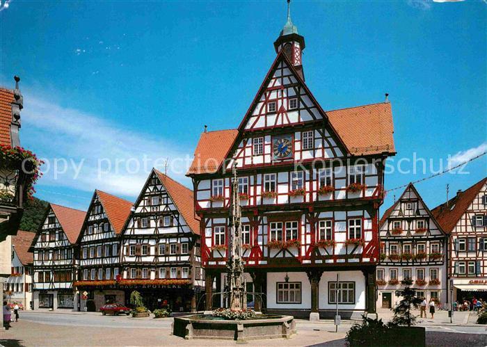 Bad Urach Rathausplatz mit Marktbrunnen