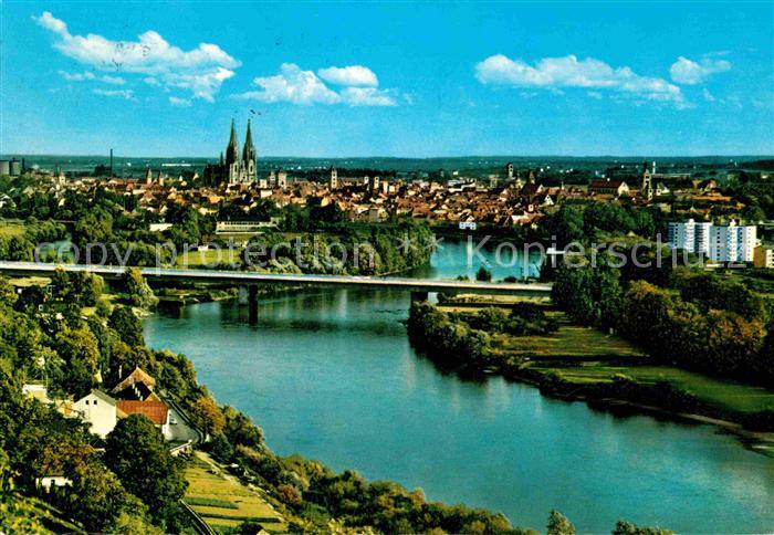REGENSBURG Bayern Donaubruecke Panorama