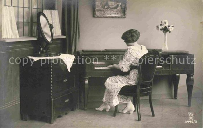 Foto RPH Nr. 3446/3 Klavier