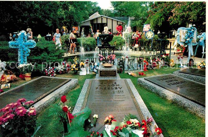 Persoenlichkeiten Elvis Presley Meditation Garden Final Resting Place Graceland