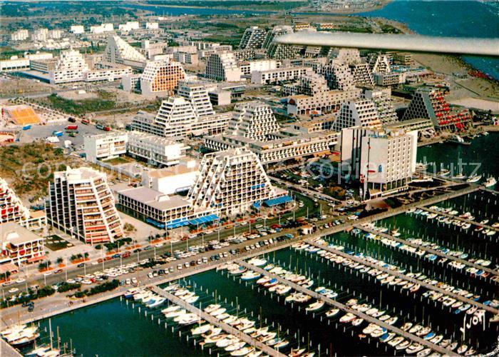 La Grande-Motte Fliegeraufnahme Avenue du Port