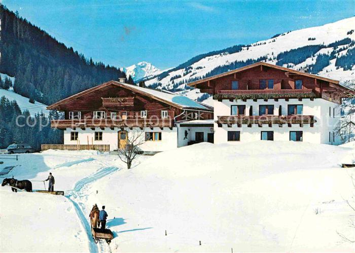 Saalbach-Hinterglemm Jugenderholungsheim Thurnerhof Winterpanorama Alpen