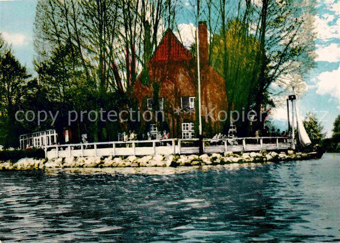 Gross Sarau Faehrhaus Rothenhusen am Ratzeburger See