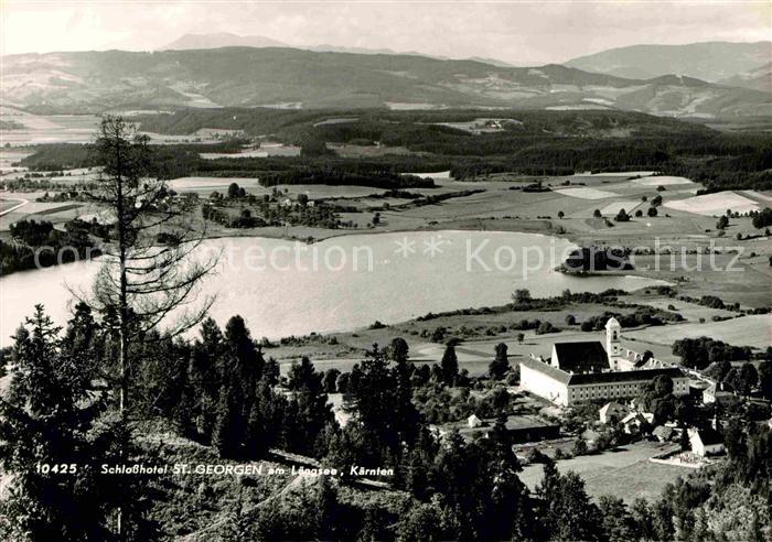 Sankt Georgen Laengsee Schlosshotel am Laengsee Landschaftspanorama