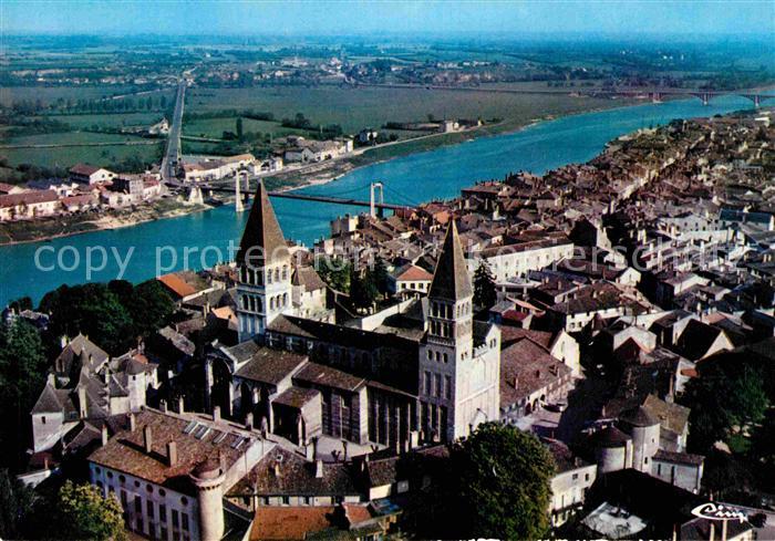 Tournus Fliegeraufnahme mit Fluss und Kirche