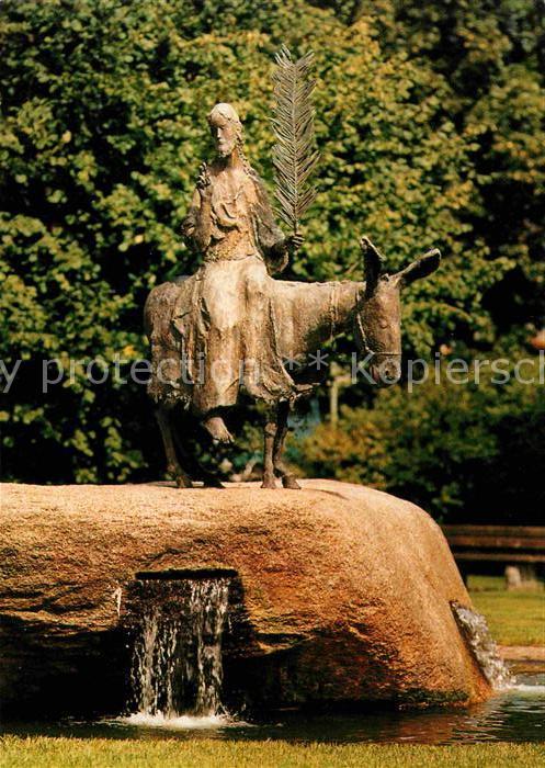 OBERAMMERGAU Bayern Brunnen vor dem Passionstheater Einzug in Jerusalem Passions