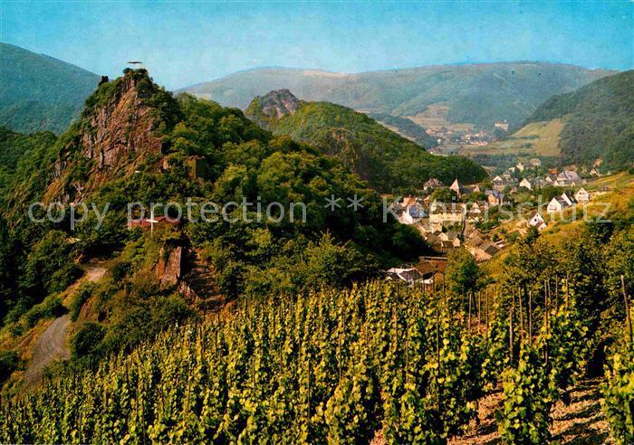Altenahr Panorama Blick vom weissen Kreuz Ahrtal Weinberge