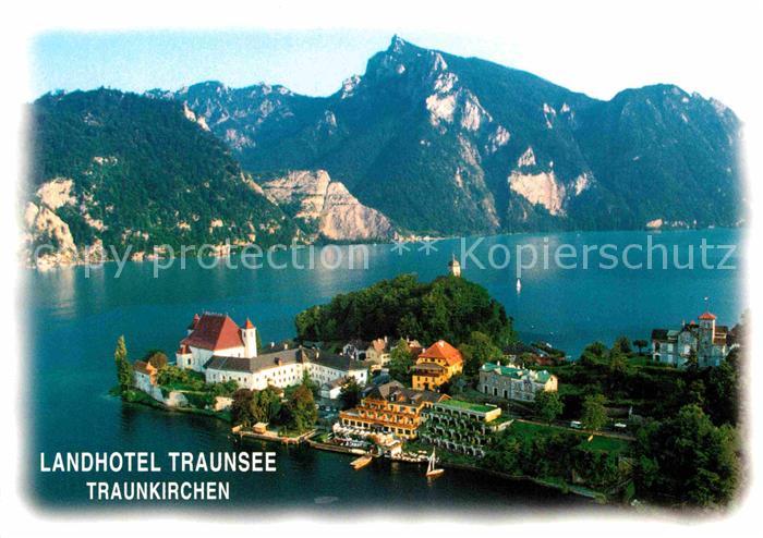 Traunkirchen Landhotel Traunsee Halbinsel Alpen Fliegeraufnahme