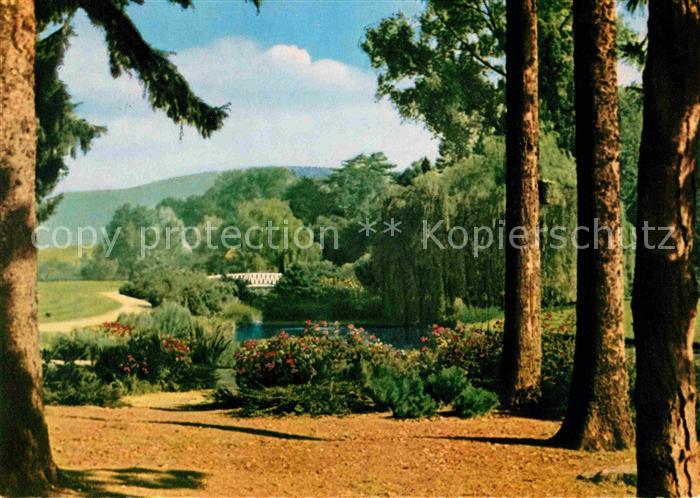 Bad Pyrmont Kurpark mit Bruecke