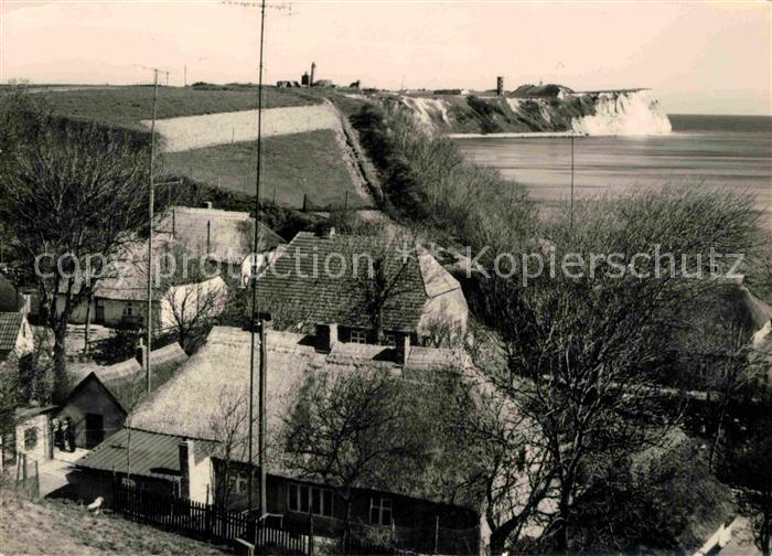 Vitt Ruegen mit Blick zum Kap Arkona Kueste