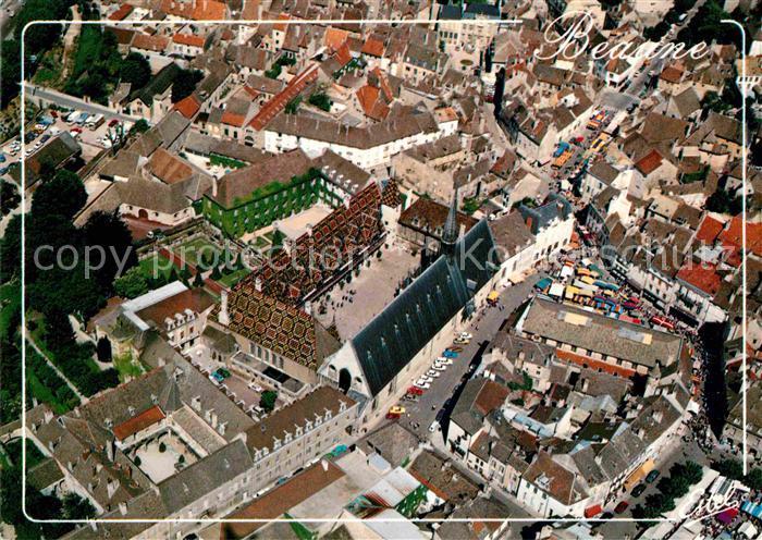 Beaune Cote d Or Burgund Hotel Dieu Place de la Dalle vue aerienne