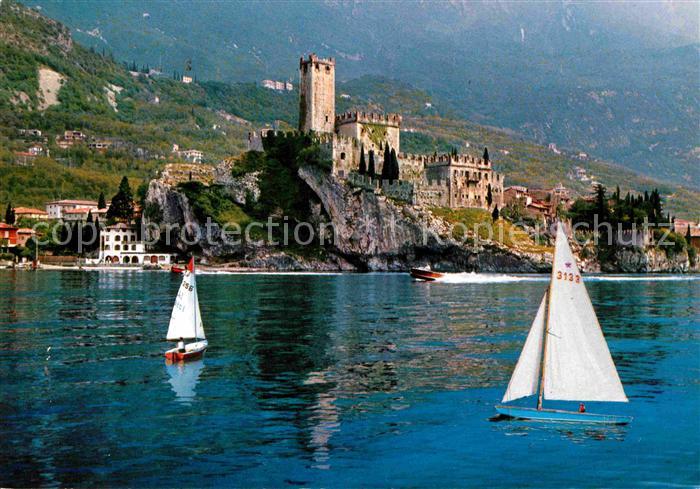 Malcesine Lago di Garda Il Castello visto dal lago Schloss Gardasee Segelboot