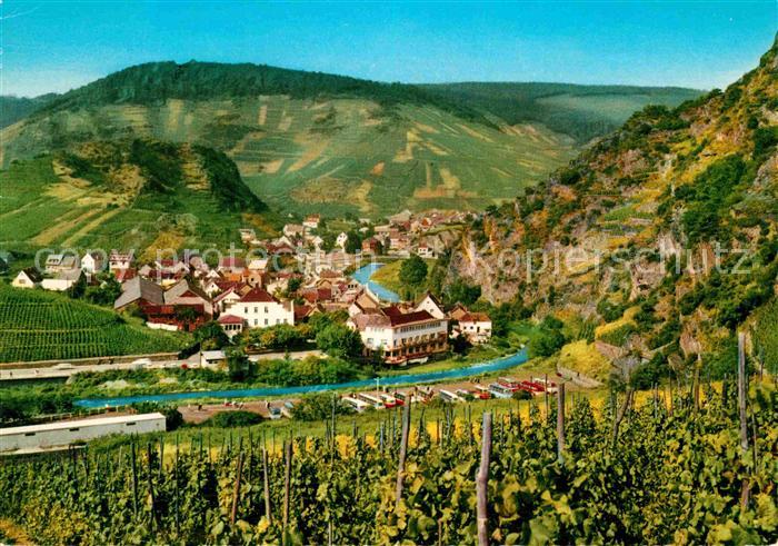 Mayschoss Panorama Ahrtal Weinberge