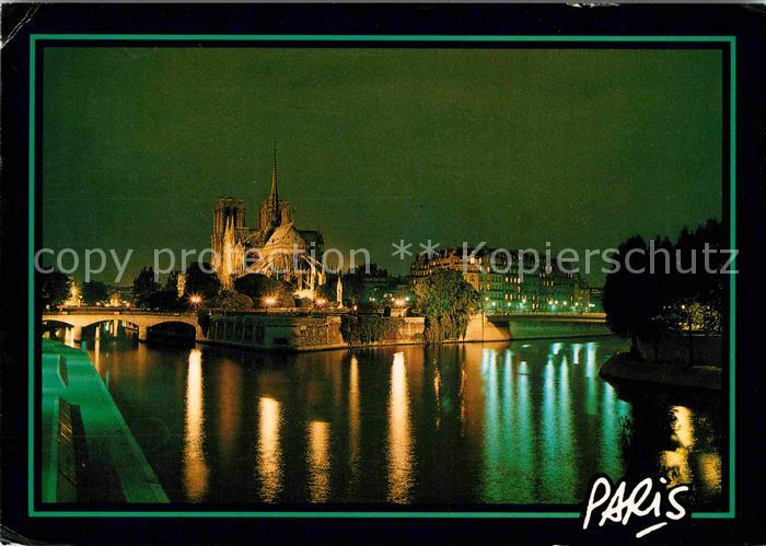 Paris Eglise Notre Dame la nuit Bords de la Seine