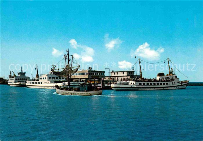 Norddeich Ostfriesland Norddeich Mole Faehrschiffe