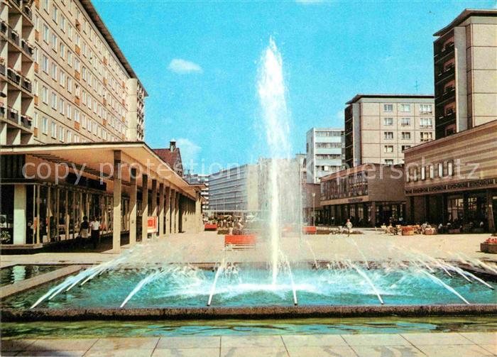 Karl-Marx-Stadt Rosenhof mit Springbrunnen