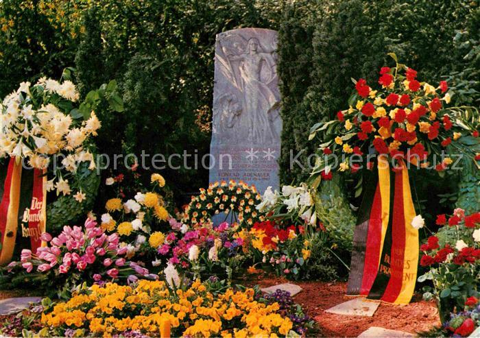 Tod Grabstaette Dr. Konrad Adenauer Waldfriedhof Rhoendorf
