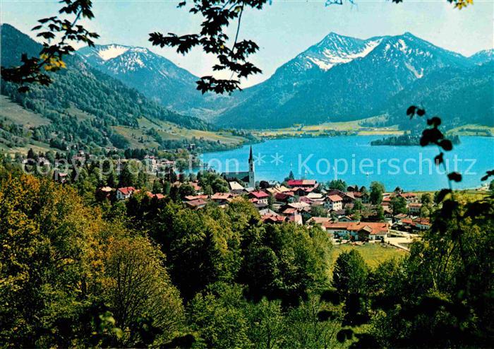 Schliersee Panorama mit Brecherspitze und Bodenschneid Bayerische Alpen