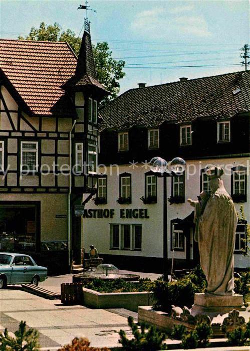 Hilders Rhoen Brunnen Statue Gasthof Engel