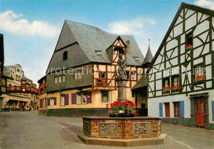 Winningen Mosel Weinhexenbrunnen Fachwerkhaus